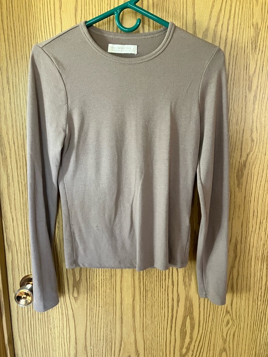 Abercrombie & Fitch Tops - Abercrombie & Fitch Taupe Crewneck Top
